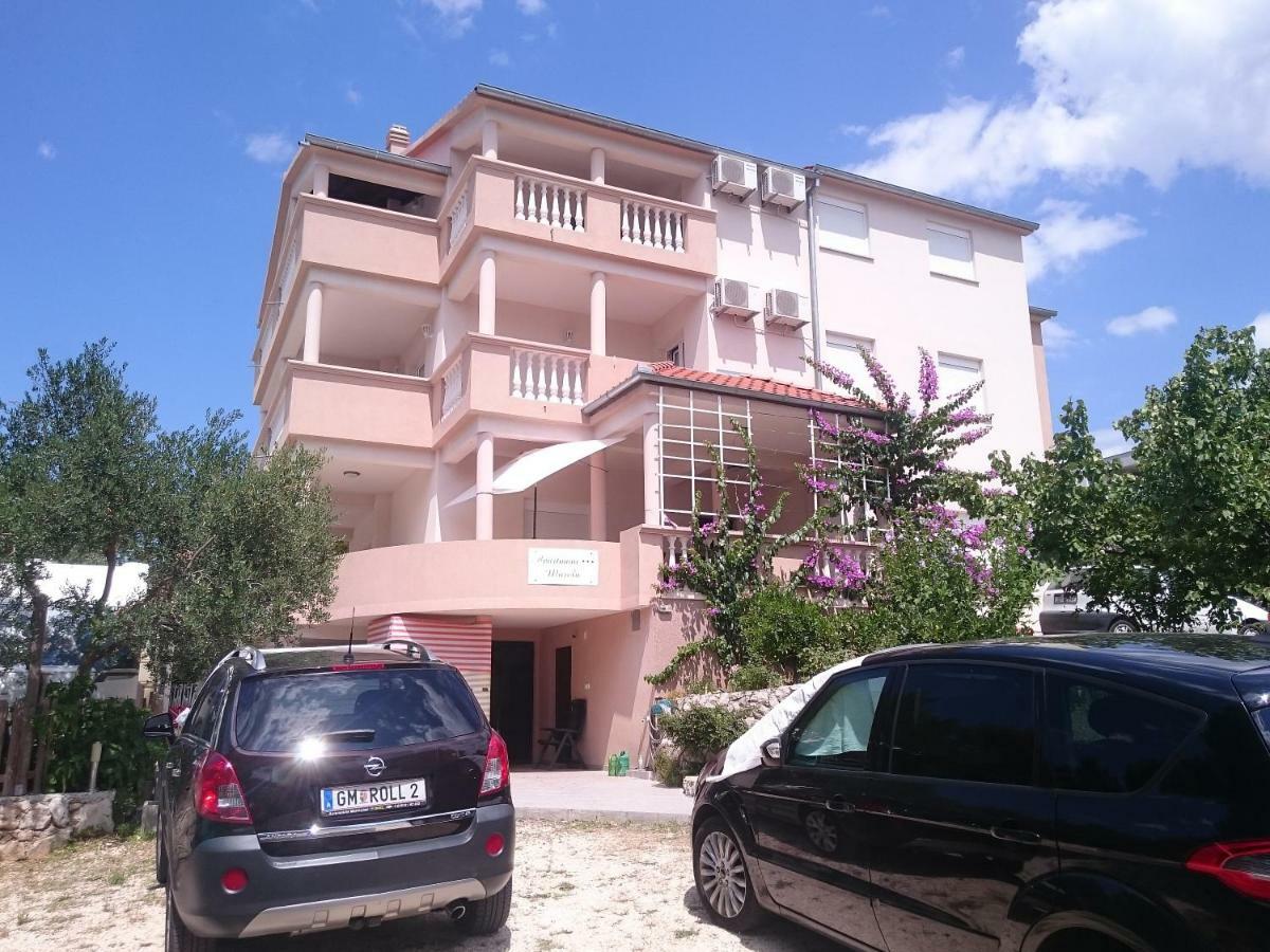Marela Apartments Drage Ngoại thất bức ảnh
